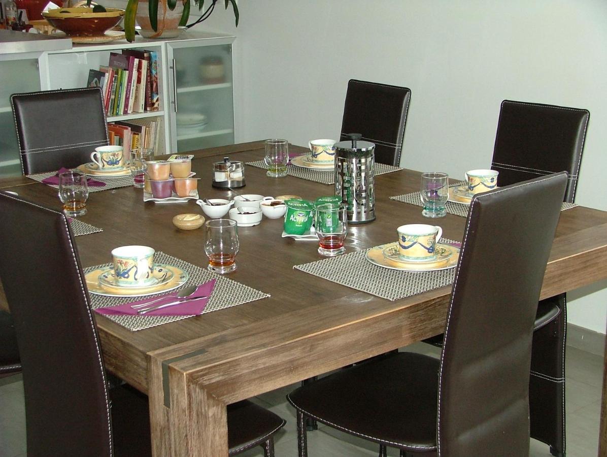 Les Enselmes Bed & Breakfast Montagnieu  Ngoại thất bức ảnh